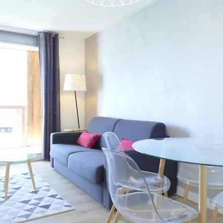 Rénové Aux Deux Alpes - 4 Pers, 29m² - Fr-1-546-20 * Les Deux Alpes